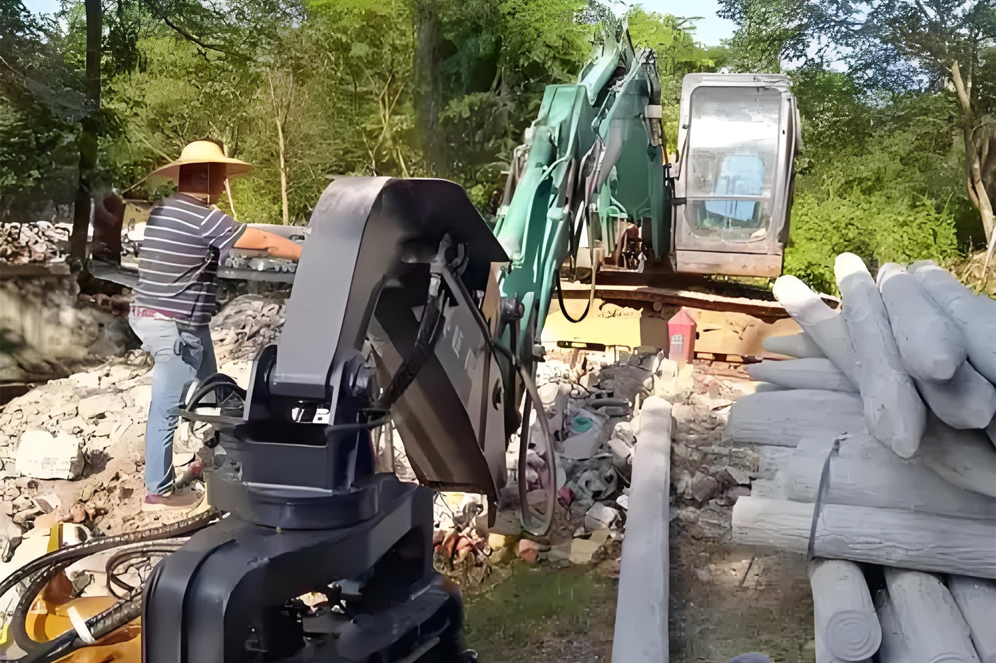 水泥樁批發廠家泓樺錦嘉-水泥仿木樁抗洪水沖刷的能力怎么樣?